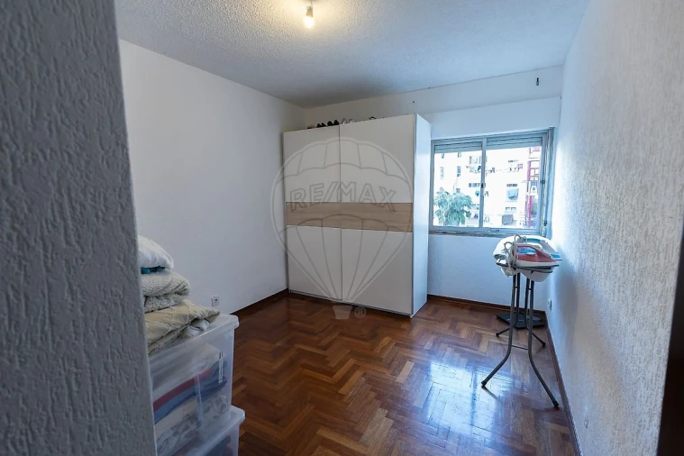 Apartamento T3 para Venda em Carregado e Cadafais Foto 11
