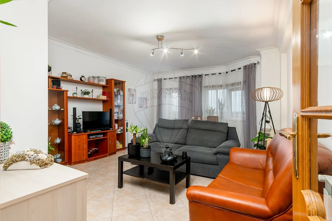 Apartamento T3 para Venda em Corroios Foto 19