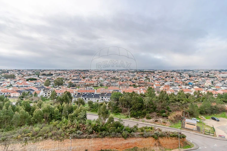Apartamento T3 para Venda em Corroios Foto 20