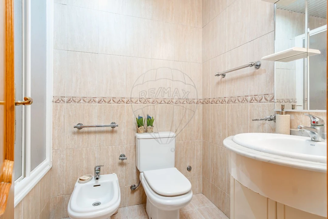 Apartamento T3 para Venda em Corroios Foto 18