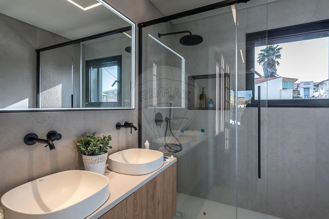 Moradia T5 para Venda em Cascais e Estoril Foto 43