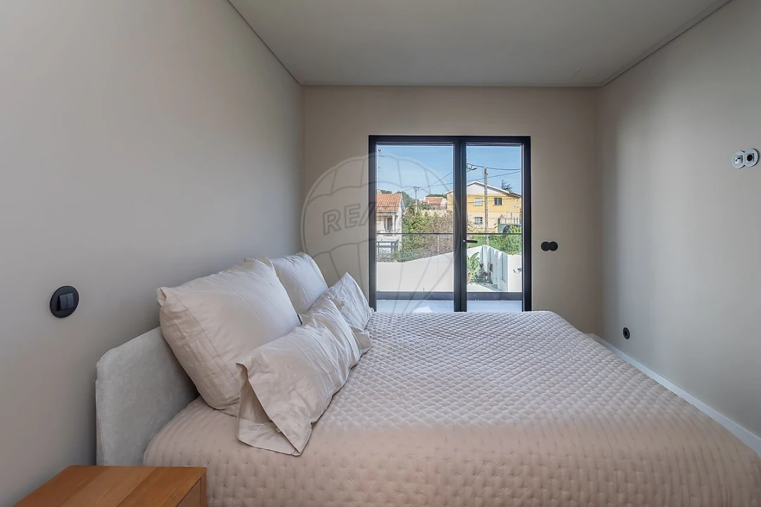 Moradia T5 para Venda em Cascais e Estoril Foto 33