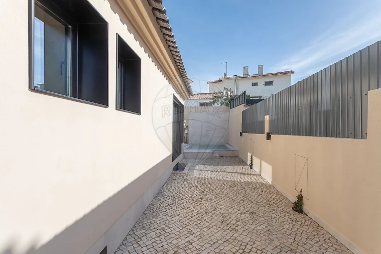 Moradia T5 para Venda em Cascais e Estoril Foto 4