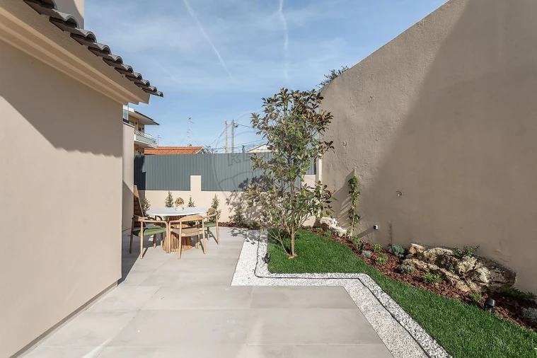 Moradia T5 para Venda em Cascais e Estoril Foto 8