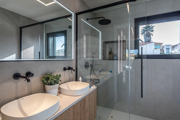 Moradia T5 para Venda em Cascais e Estoril Foto 43