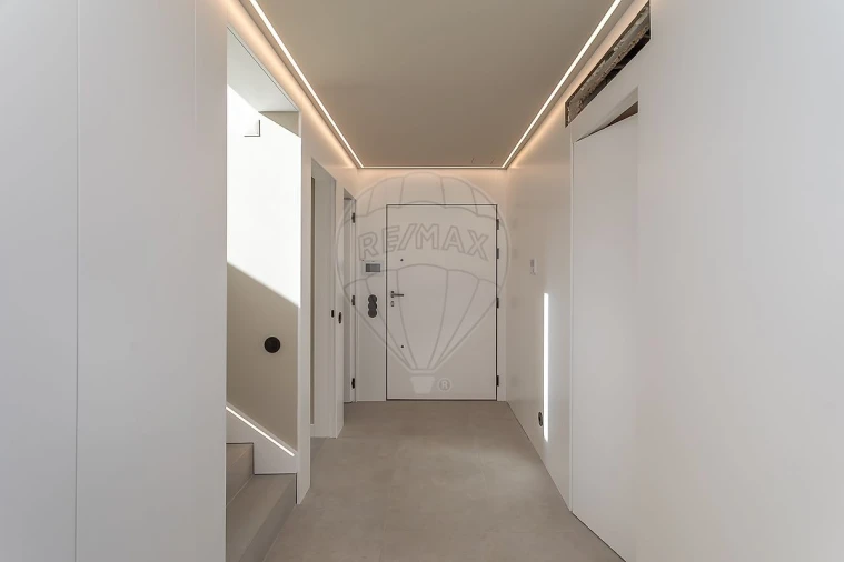 Moradia T5 para Venda em Cascais e Estoril Foto 6