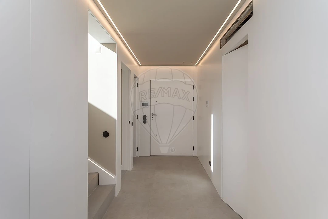 Moradia T5 para Venda em Cascais e Estoril Foto 6