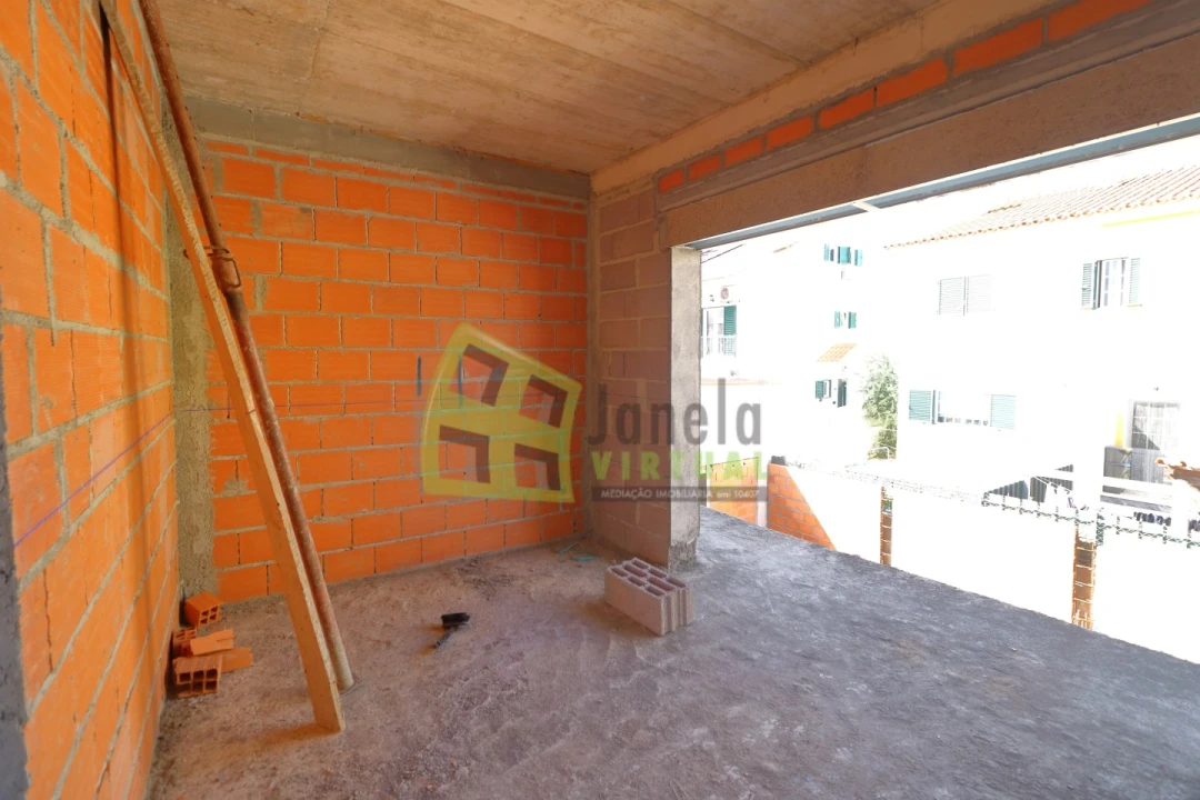 Moradia T3 para Venda em Quinta do Conde Foto 32