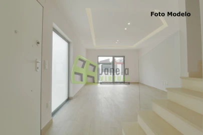 Moradia T3 para Venda em Quinta do Conde