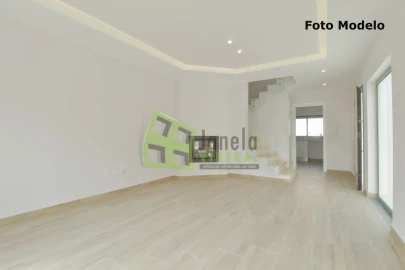 Moradia T3 para Venda em Quinta do Conde