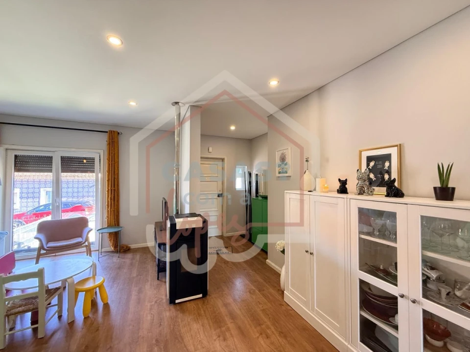 Moradia T3 para Venda em Esgueira Foto 6