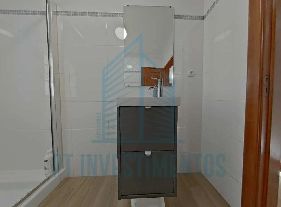 Moradia T5 para Venda em Esgueira Foto 12