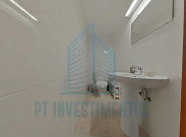 Moradia T5 para Venda em Esgueira