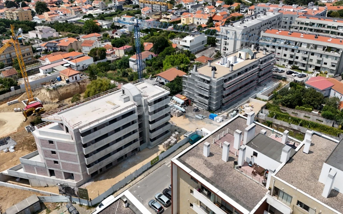 Apartamento T2 para Venda em Canidelo Foto 1