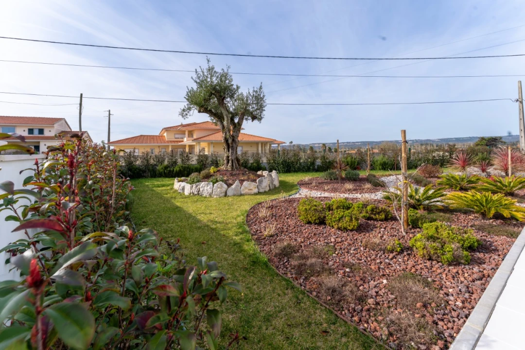 Moradia T4 para Venda em Alfeizerão Foto 33