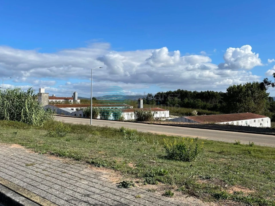 Terreno para Venda em Campelos e Outeiro da Cabeça Foto 6
