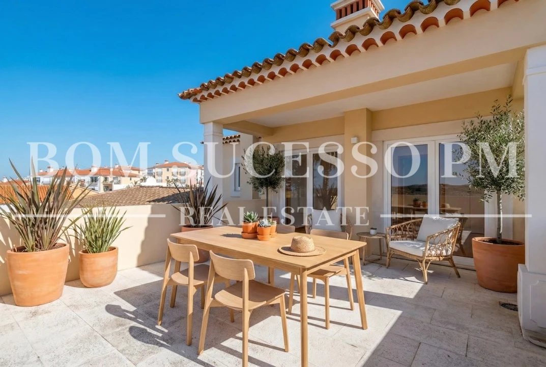 Moradia T4 para Venda em Amoreira Foto 5