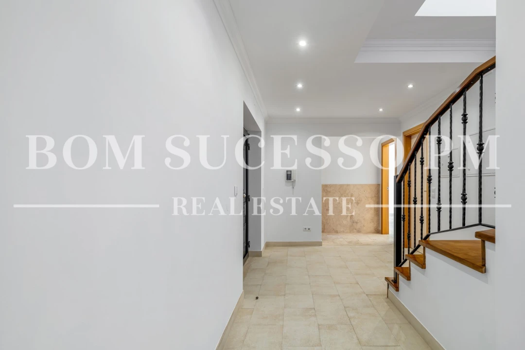 Moradia T4 para Venda em Amoreira Foto 29