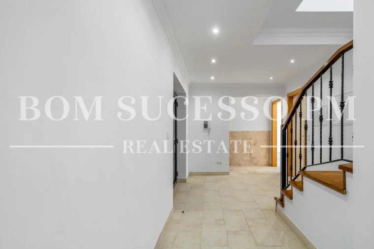 Moradia T4 para Venda em Amoreira Foto 29