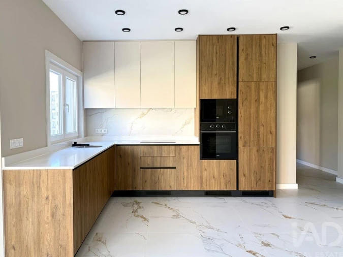 Apartamento T2 para Venda em Armação de Pera Foto 4