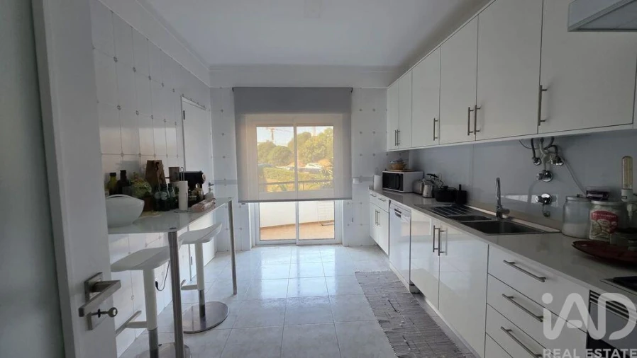 Apartamento T2 para Venda em Lagos (São Sebastião e Santa Maria) Foto 4