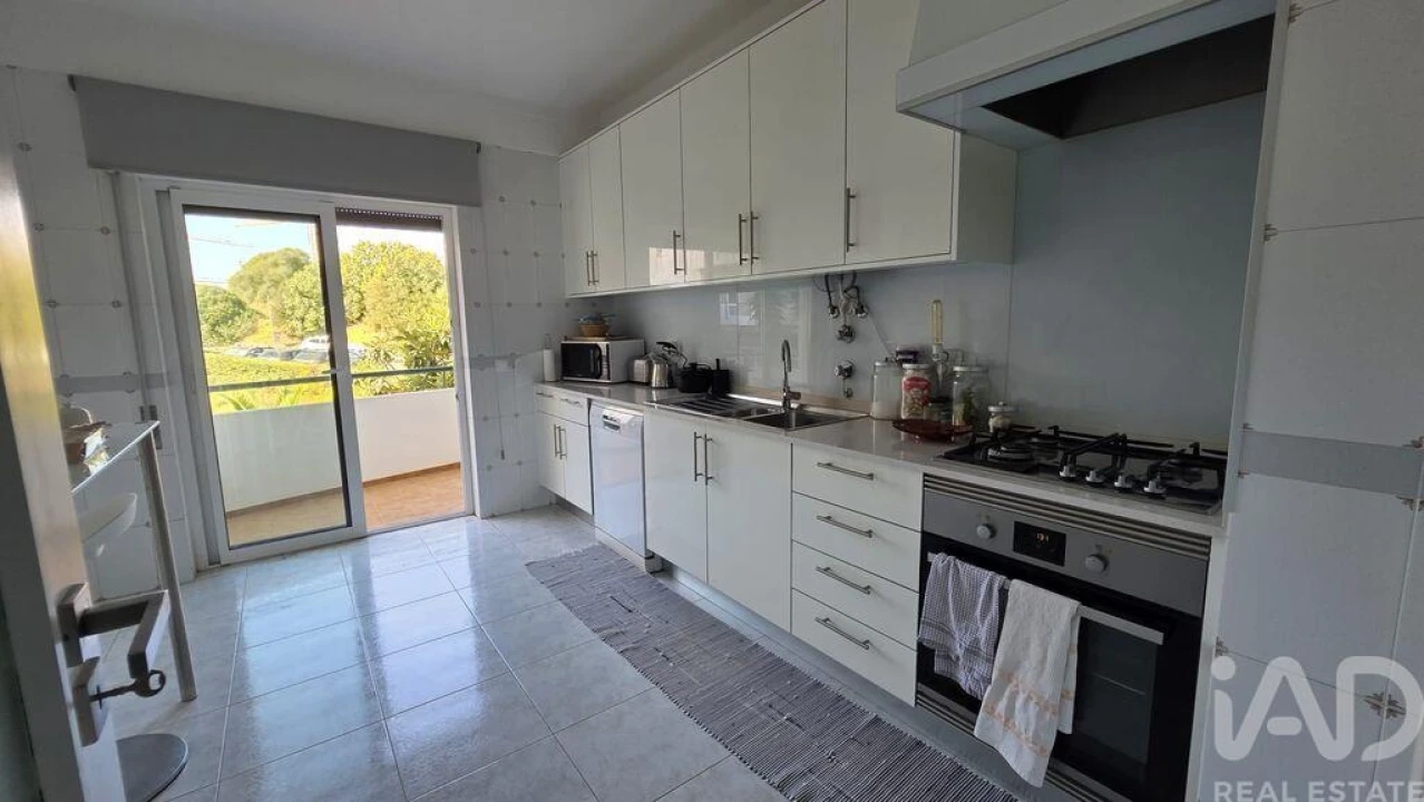 Apartamento T2 para Venda em Lagos (São Sebastião e Santa Maria) Foto 3