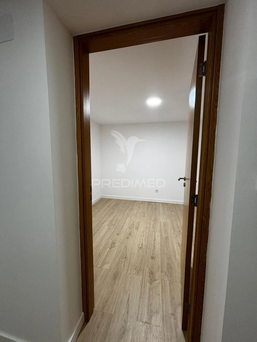 Moradia T2 para Venda em São João Baptista Foto 12