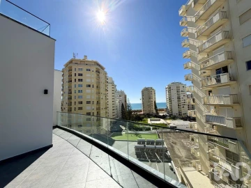 Apartamento T4 para Venda em Armação de Pera