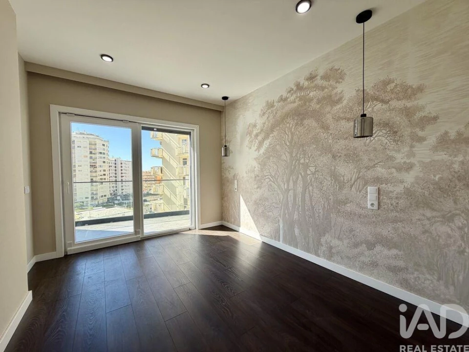 Apartamento T4 para Venda em Armação de Pera Foto 4