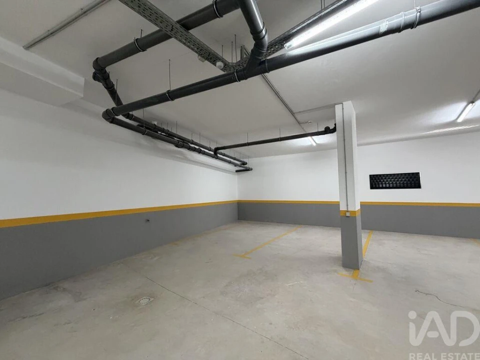 Apartamento T4 para Venda em Armação de Pera Foto 21