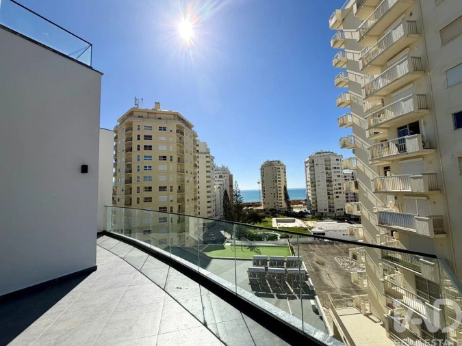 Apartamento T4 para Venda em Armação de Pera Foto 8