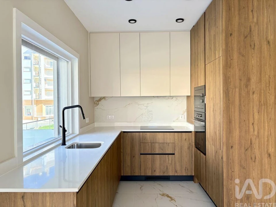 Apartamento T2 para Venda em Armação de Pera Foto 5