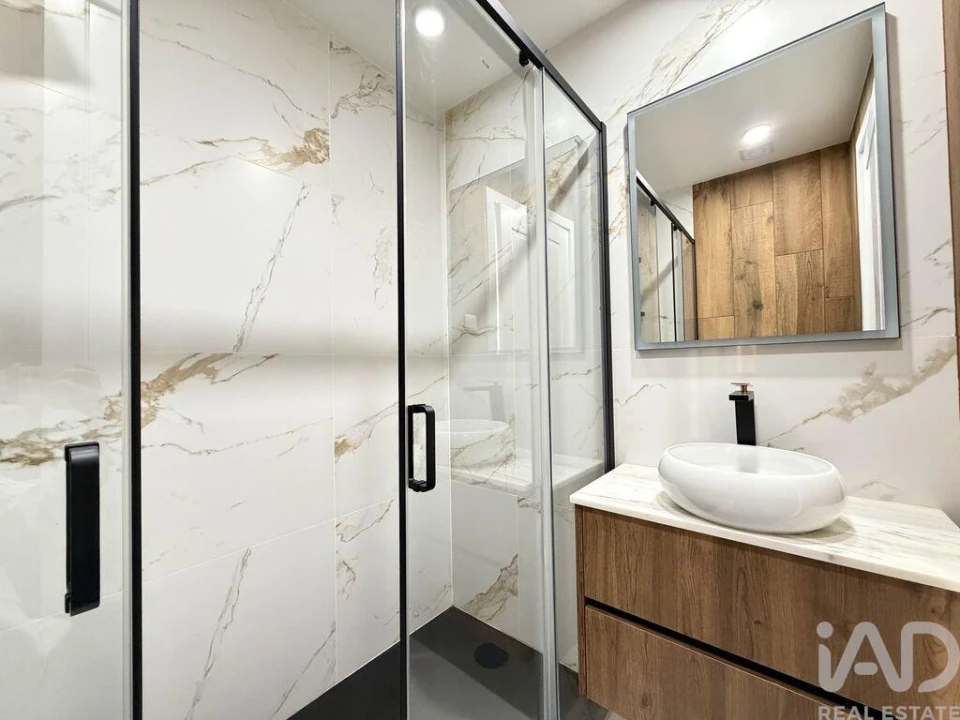 Apartamento T2 para Venda em Armação de Pera Foto 11