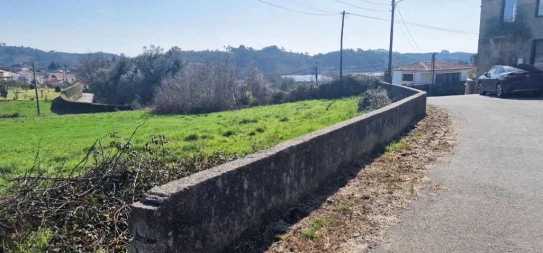 Terreno para Venda em Serzedelo Foto 9