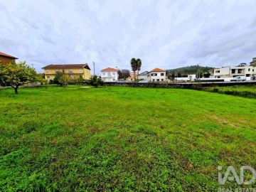 Moradia T4 para Venda em Vila de Punhe