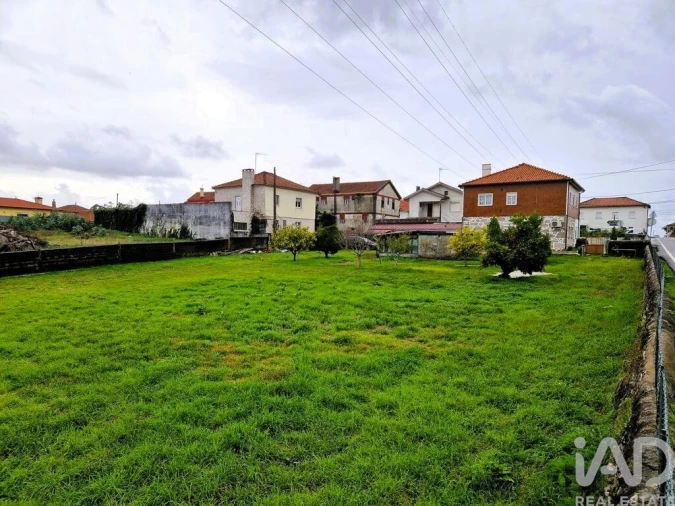 Moradia T4 para Venda em Vila de Punhe Foto 9