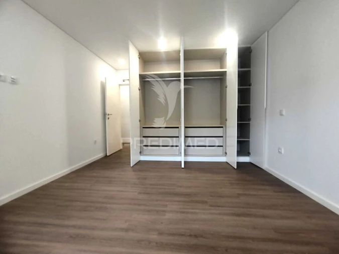 Moradia T4 para Venda em Selho São Lourenço e Gominhães Foto 13