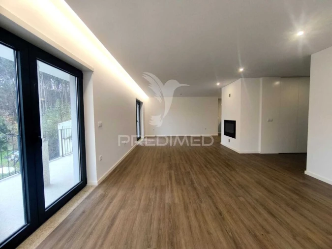 Moradia T4 para Venda em Selho São Lourenço e Gominhães Foto 5