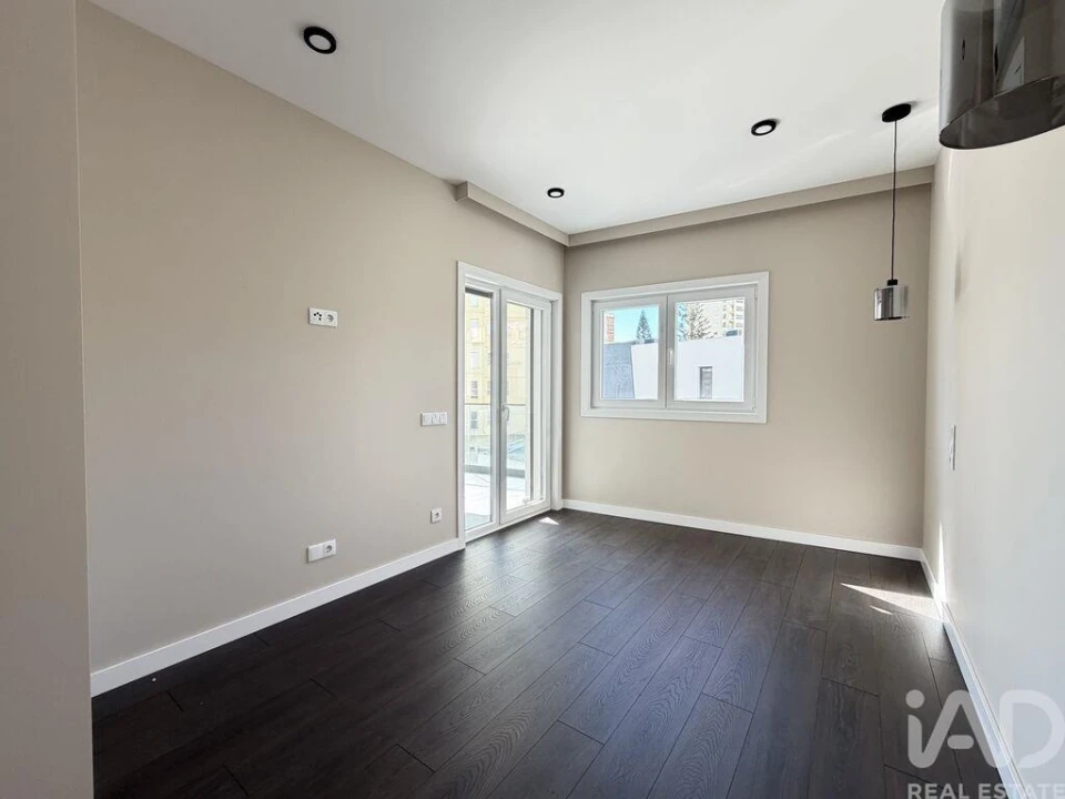 Apartamento T2 para Venda em Armação de Pera Foto 17