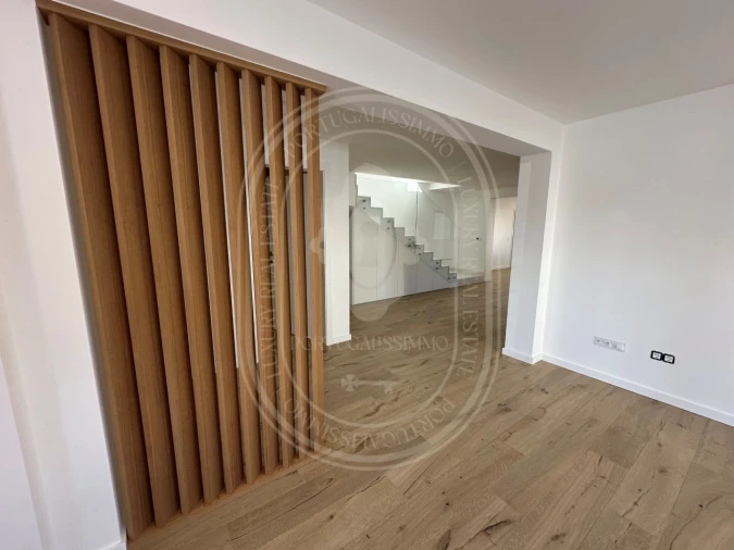 Moradia T4 para Venda em São João Baptista e Santa Maria dos Olivais Foto 5