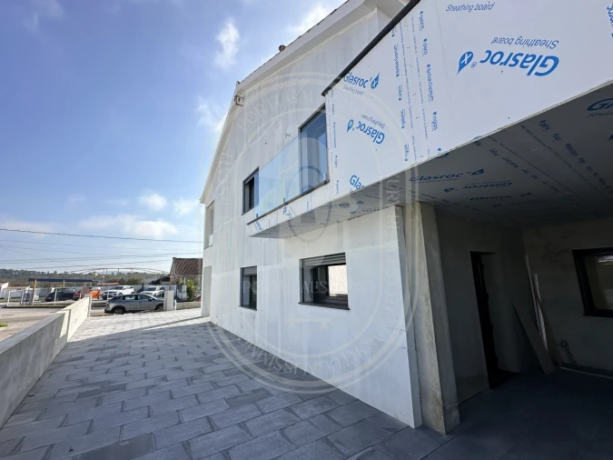 Moradia T4 para Venda em São João Baptista e Santa Maria dos Olivais Foto 42