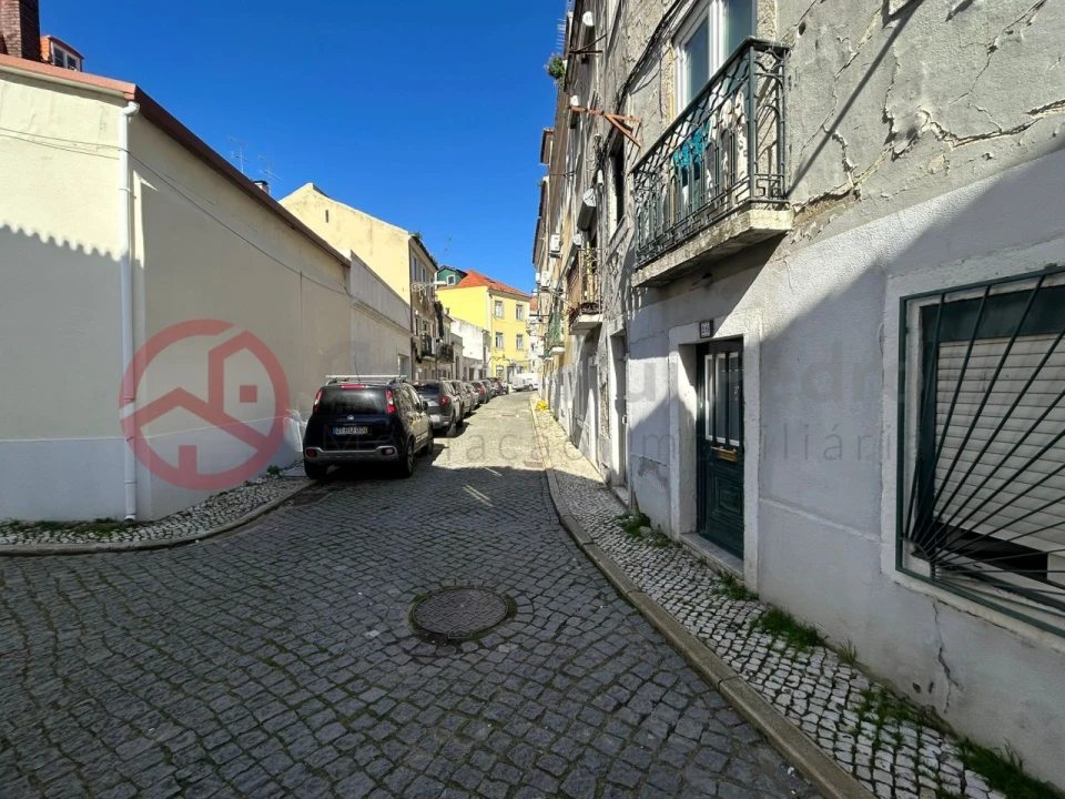 Moradia T1 para Venda em Estrela Foto 14