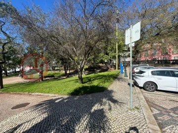 Moradia T1 para Venda em Estrela