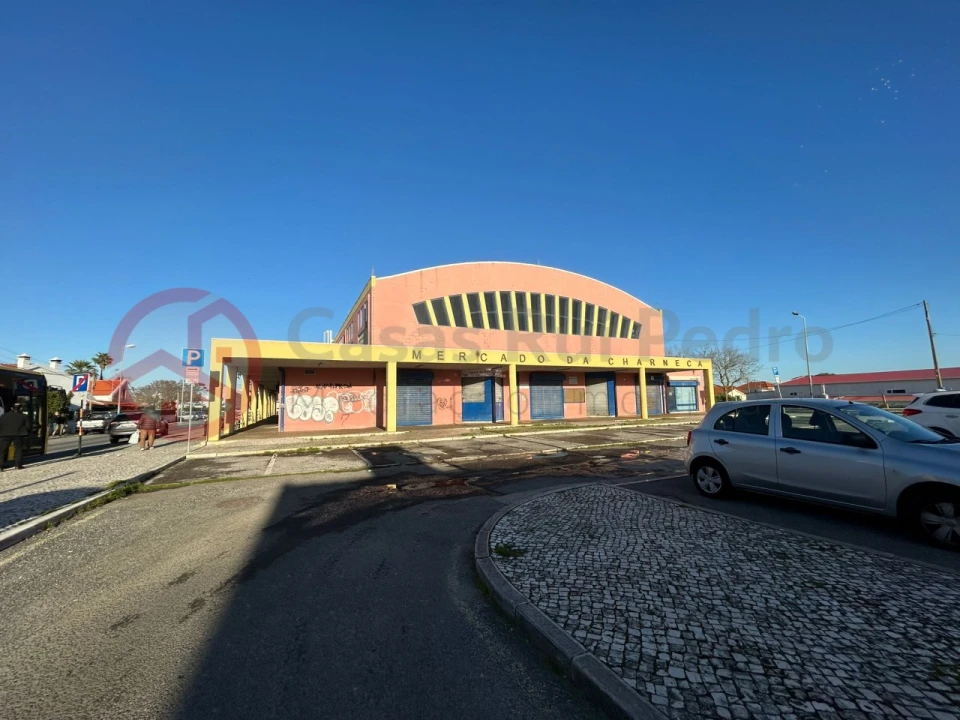 Terreno para Venda em Charneca de Caparica e Sobreda Foto 5