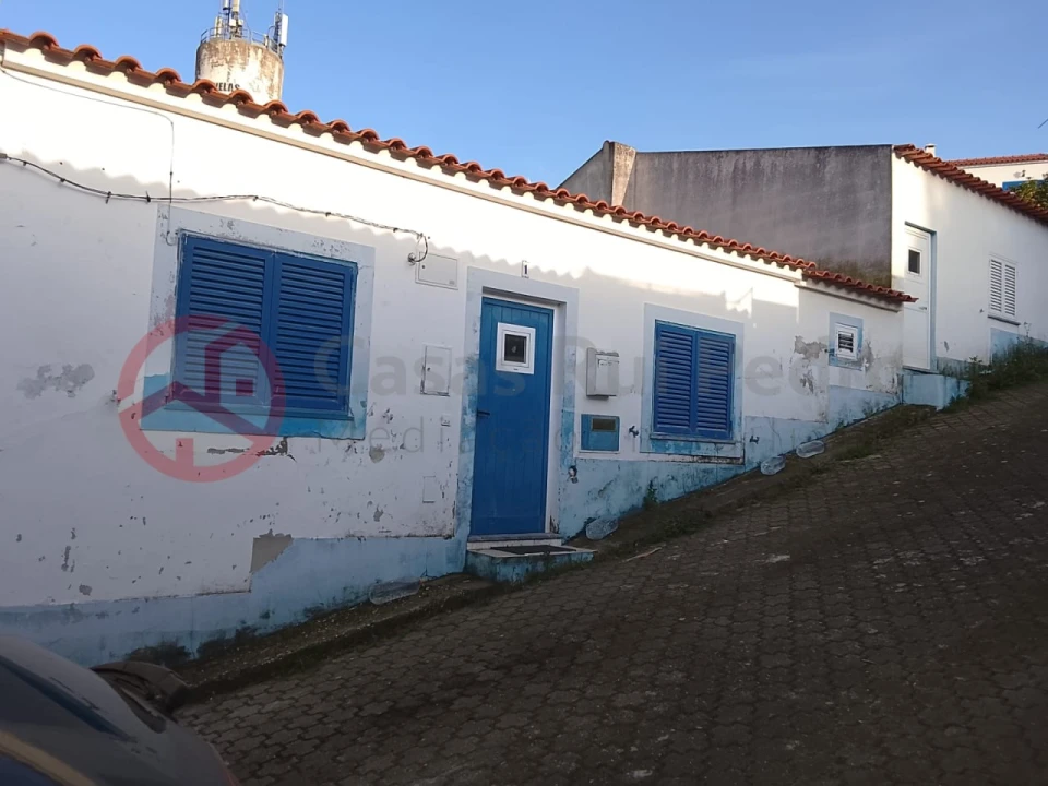 Moradia T3 para Venda em Odivelas Foto 2