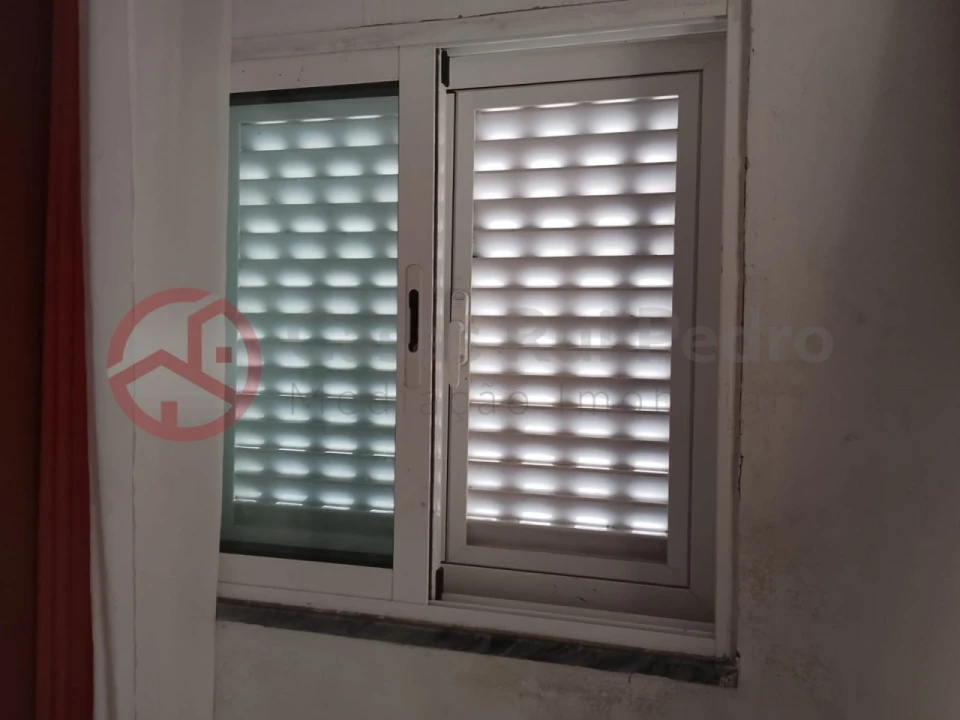 Moradia T3 para Venda em Odivelas Foto 14