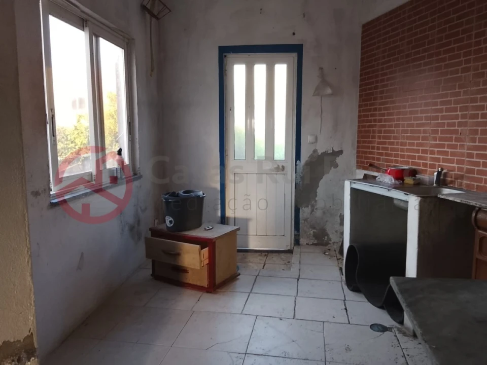 Moradia T3 para Venda em Odivelas Foto 16