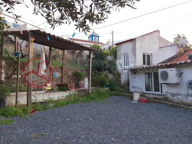 Moradia T3 para Venda em Odivelas Foto 3