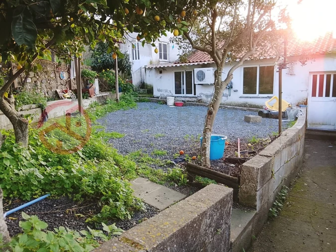 Moradia T3 para Venda em Odivelas Foto 4