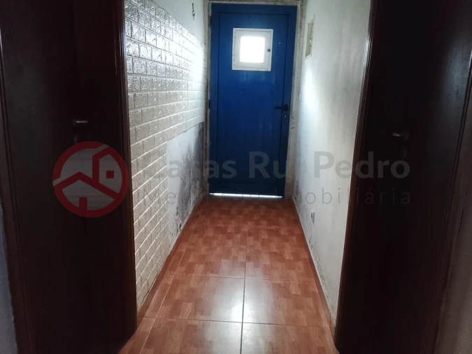 Moradia T3 para Venda em Odivelas Foto 8